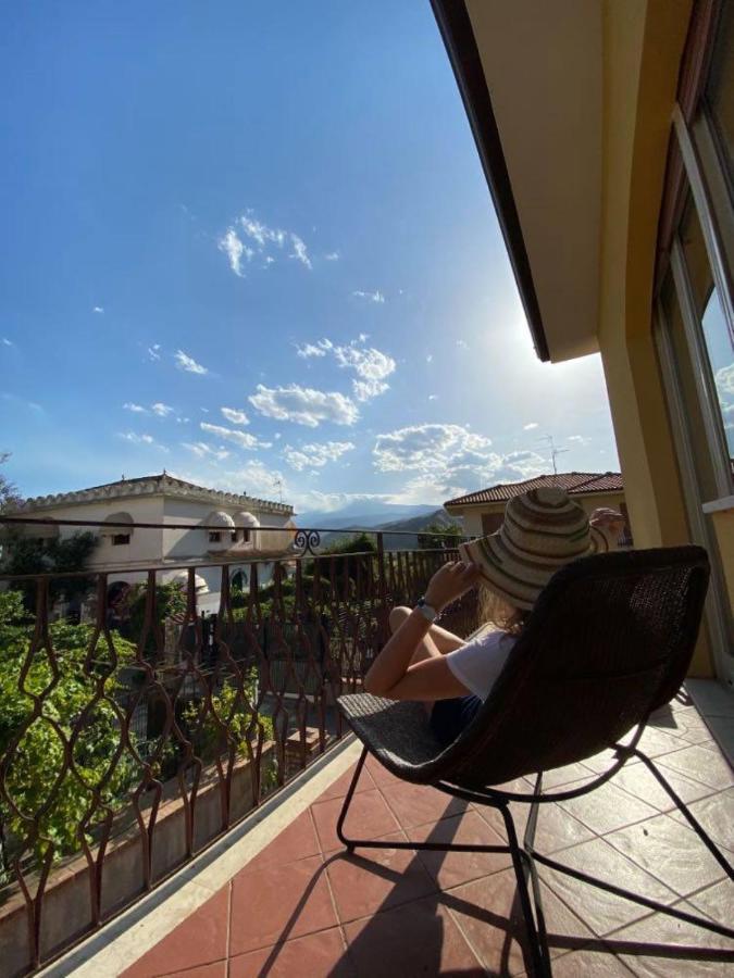 Appartamento Villa Circe Taormina Luaran gambar